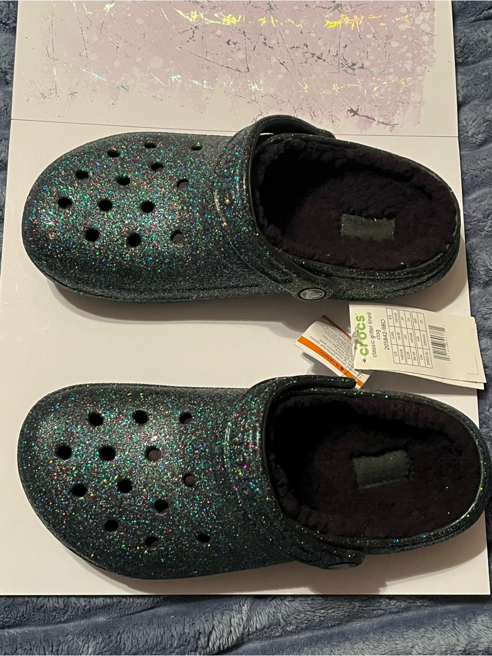 Crocs Women’s size 8 Glitter Fur Lined Clog - Black with Iridescent Sparkle